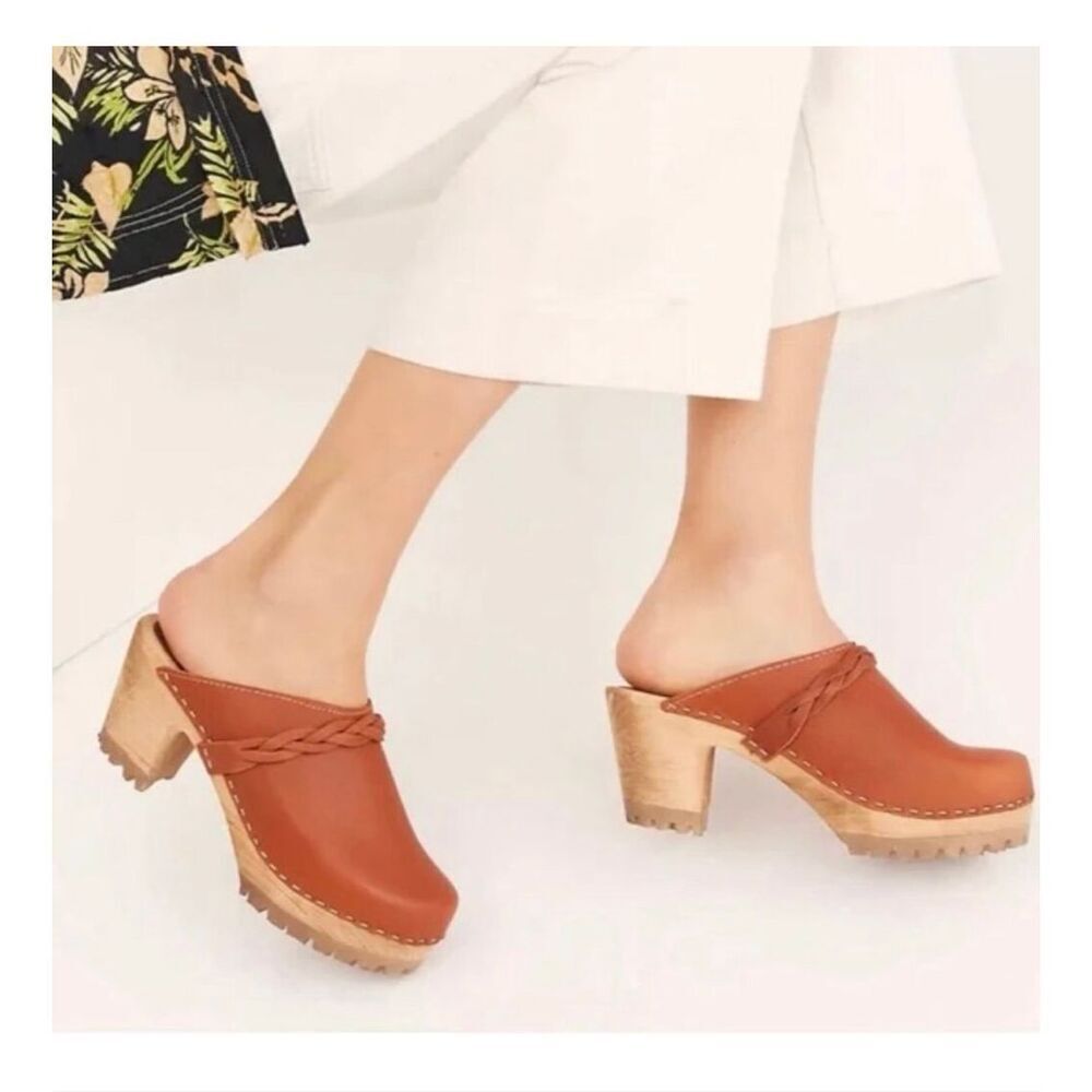 MIA Women’s Elsa Luggage Brown Leather Braid Swedish Heeled Clogs